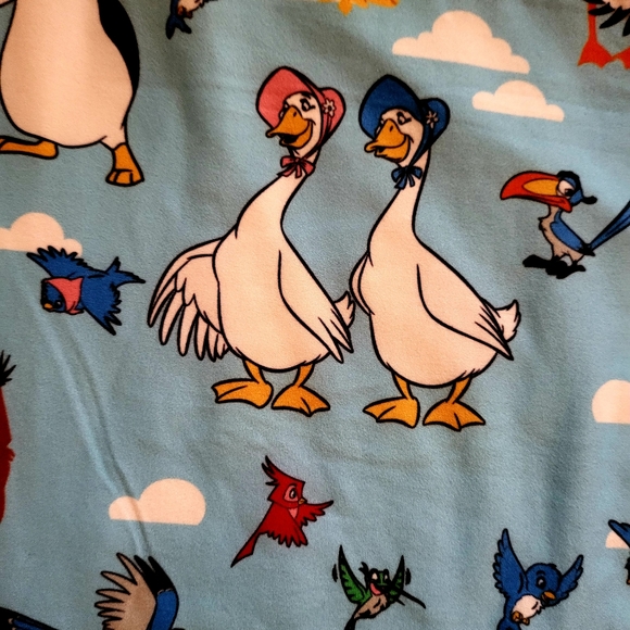 ♥️NWT♥️ DISNEY PARKS WOMENS LEGGINGS - Picture 5 of 8